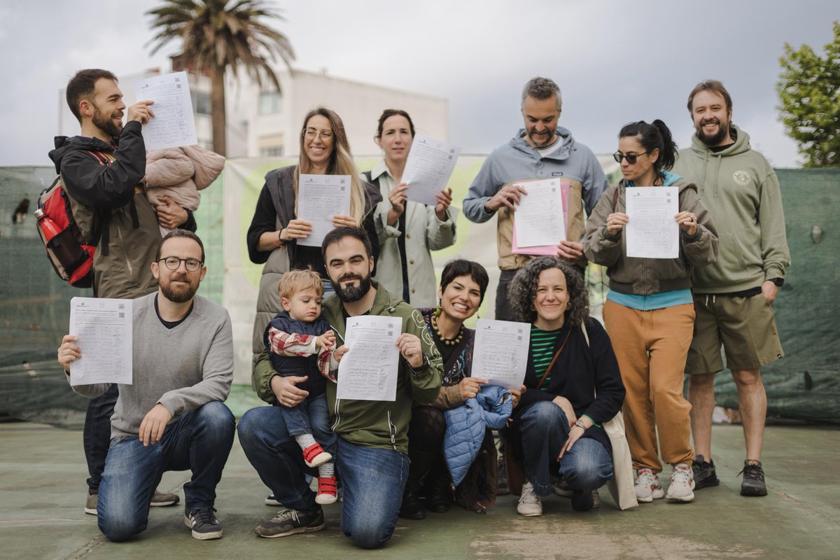 Más de 1.300 personas han firmado la petición que la Ampa del colegio Menéndez Pelayo de Santander ha registrado en el Ayuntamiento para que su edificio cuente con una escalera de incendios.
📸 Ampa del Menéndez Pelayo