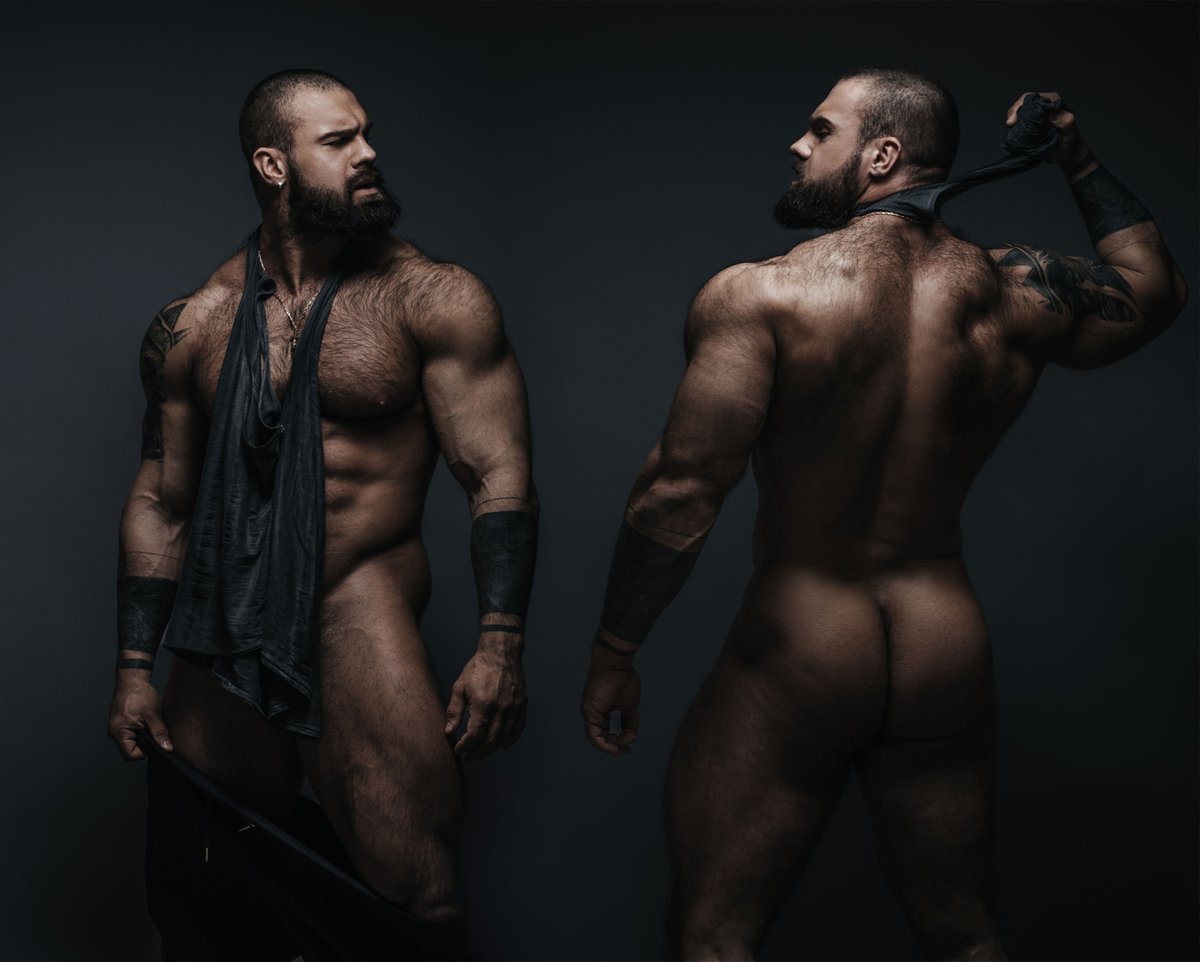 10 full frontals of <a href="/KonstantKamynin/">Konstantin Kamynin</a> were published on my Patreon 😈 Link 🔗⬇️🔗