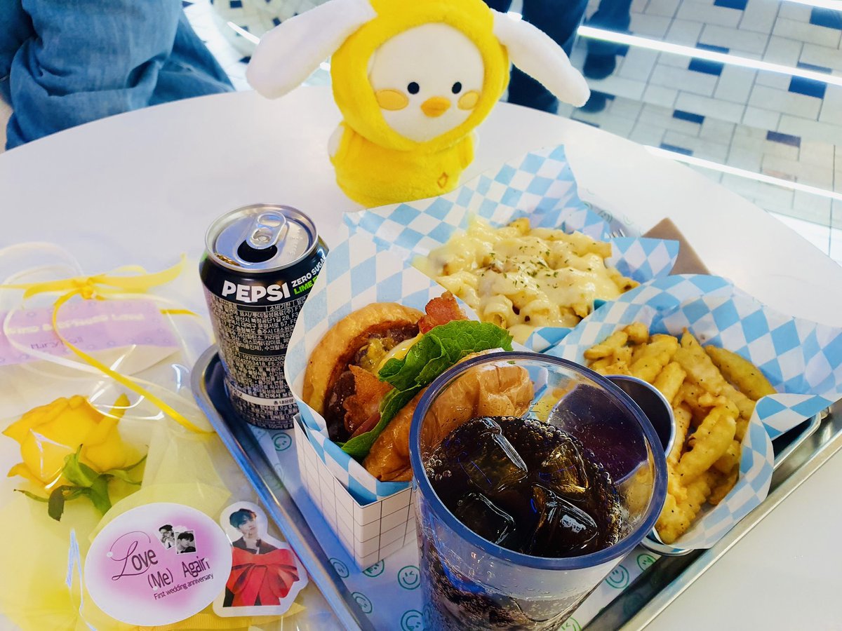 spaceoneburger's tweet photo. 📍스페이스원 버거 
🍔 2025년 대관일정(5-9월)안내드립니다. 🍟🍟🍟🍟🍟🍟🍟🍟🍟🍟🍟🍟
해당 날짜를 제외하고 예약 가능합니다. 
(아이돌, 배우, 2D, 운동선수 등 장르불문/급한문의 환영)🥳🥳🥳🥳🥳🥳🥳🥳🥳
🍔🍔🍔🍔🍔🍔🍔🍔🍔🍔🍔🍔
예약문의 https://t.co/rdEOcr8Jre
🍟🍟🍟🍟🍟🍟🍟🍟🍟🍟🍟

🗓️ 5월 10-11일 손석구(SON SUKKU)
🗓️ 5월 21-22일 이펙스-아민
                           (EPEX-A-MIN)
🗓️ 5월 24일-28일 제로베이스원-석매튜
      (ZEROBASEONE-SEOK MATTHEW)
🗓️ 6월 5일-8일 원어스-서호
                              (ONEUS-SEOHO)
🗓️ 6월 11일 이펙스-위시(EPEX-WISH)
🗓️ 6월 12일 원팩트-종우
                        (ONE PACT-JONGWOO)
🗓️ 6월 13일-15일 제로베이스원-성한빈
       (ZEROBASEONE-SUNG HAN BIN)
🗓️ 6월 27-29일 앤팀-후마(&TEAM-FUMA)
🗓️ 7월 19-20일 카라-한승연
                           (KARA-HAN SEUNGYEON)
🗓️ 8월 7-8일 배너-곤(VANNER-GON)
🗓️ 8월 9-10일 나니와단시-오오하시 카즈야
                   (なにわ男子-大橋和也)
🗓️ 8월 15일 캔디샵 수이(Candy Shop-SUI)
🗓️ 8월 23-25일 데이식스-도운
                   (DAY6-DOWOON)
🗓️ 9월 13-14일 라이즈-성찬
                    (RIIZE-SUNGCHAN)
🗓️ 9월 20-22일 배너-영광
               (VANNER-YEONGGWANG)
🗓️ 9월 26-28일 트레저-박정우
    (TREASURE-PARK JEONG WOO)

#홍대생카 #생카대관 #무료대관 #카페대관 #햄버거 #햄부기 #햄버거생카 #아이돌생카 #대관문의 #햄버거생일 #무료대관 #카페대관 #홍대카페 #햄버거생파