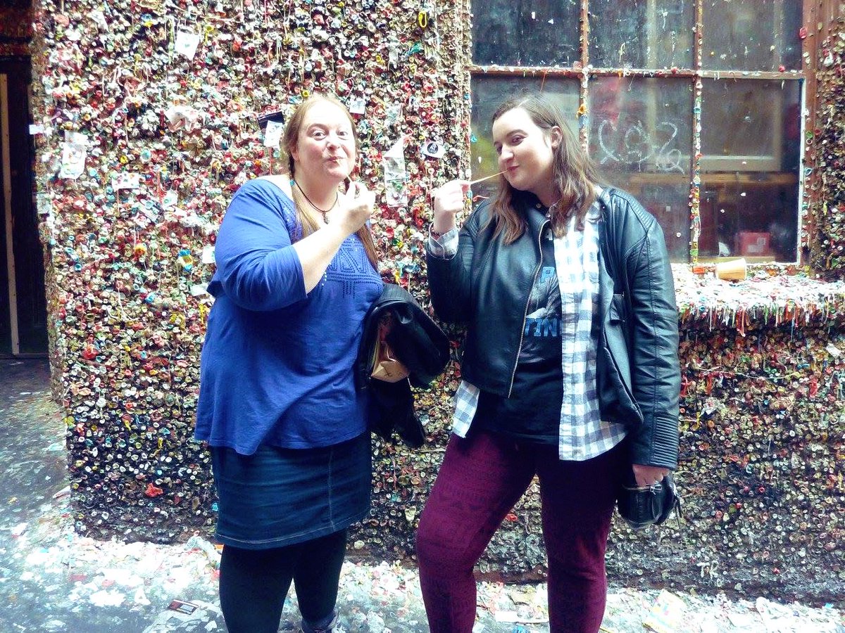 Jenn! 🐬 tweet media