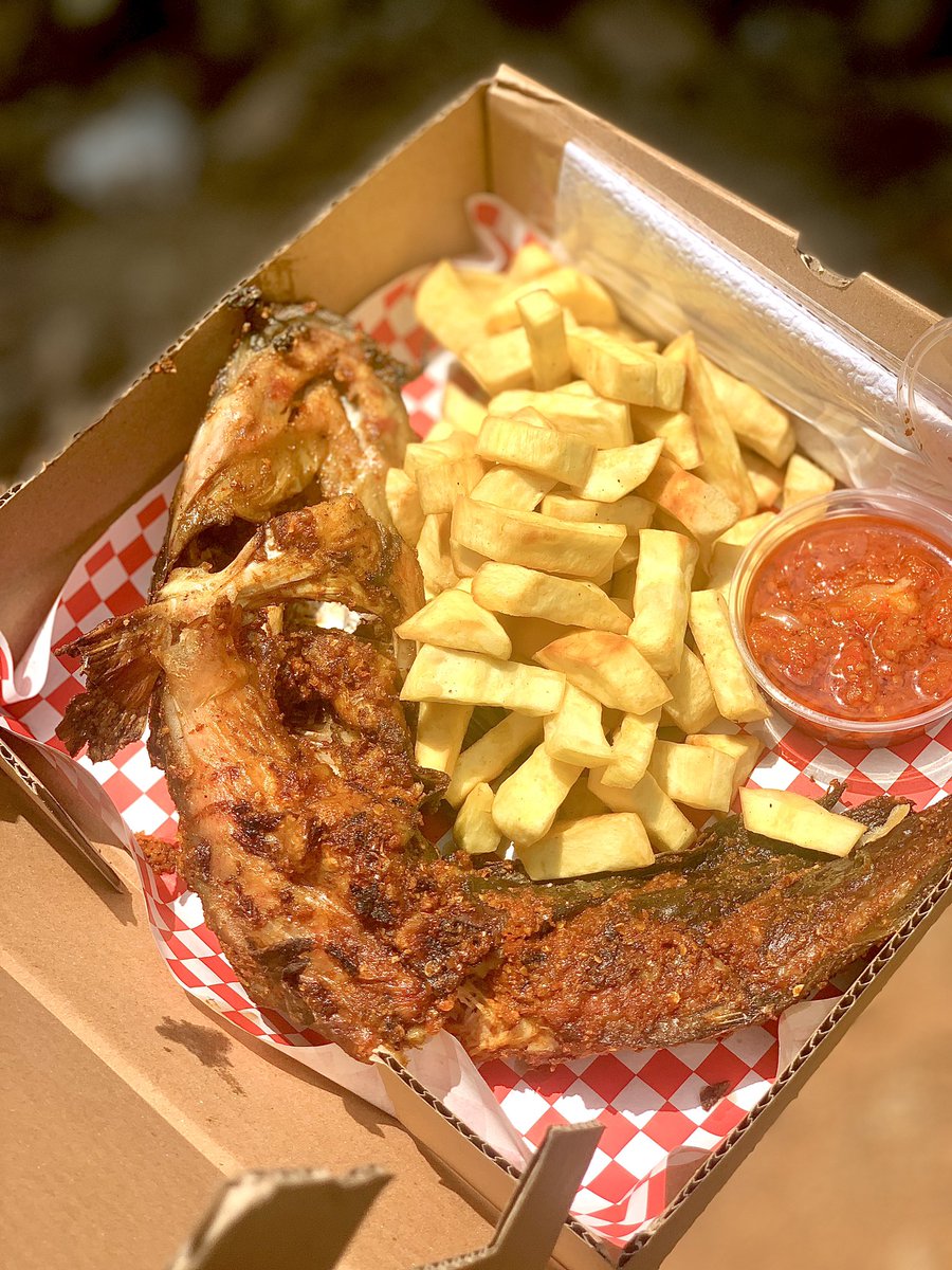 Uniquechops_'s tweet image. Your taste buds will thank you for this box of goodness 😍.
Price #10000
Please use link in bio or send a DM or call 09153004100 / 07058881992 to place your order and also make reservations.