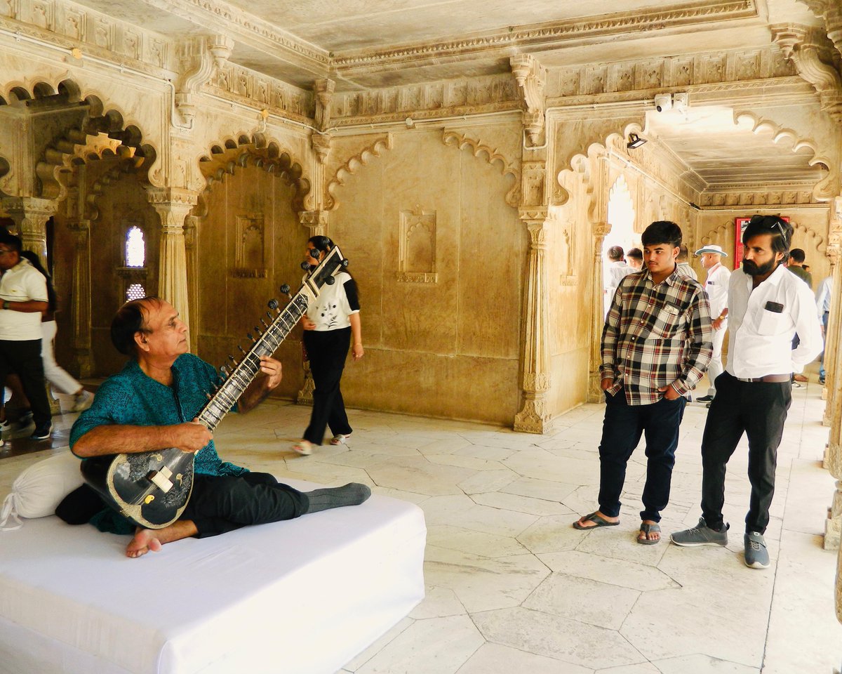 The sitar — timeless, meditative, and deeply expressive.
Mr. Pradeep Kumar Tanwar’s graceful performance at the City Palace resonated with serenity and soul. Each note he played echoed tradition and touched the heart, reminding us of the power of music as both art and therapy.