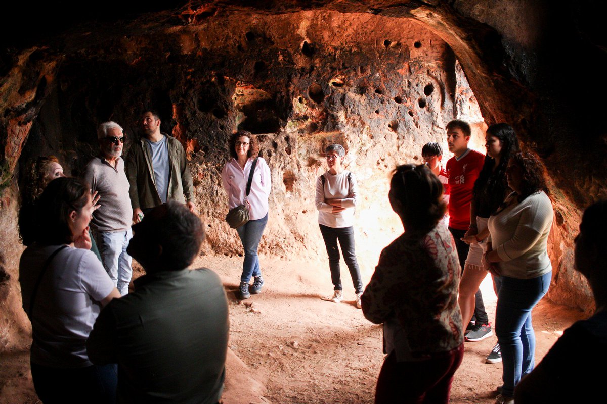 ⚔️Seguimos disfrutando de instantáneas que nos ha dejado la VI edición de Rus Tierra de Visigodos.

👏🏻Gracias a todos los que lo habéis hecho posible.

©️Fotos de Ángel Castro.

#Rustierradevisigodos #Rus #rusvisigodo #historia #Turismo