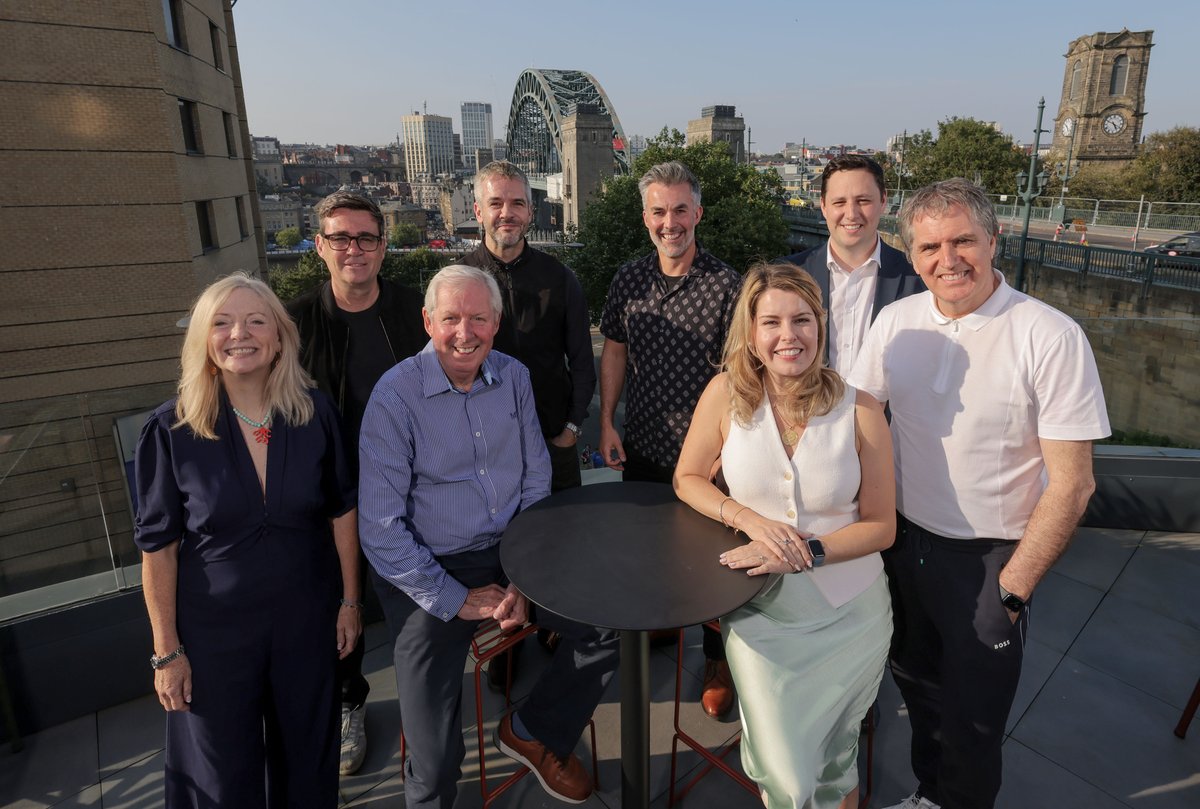 LpoolCityRegion's tweet photo. @MetroMayorSteve has joined other Northern Mayors in Leeds to unveil The Great North, a new partnership to unlock a new era of jobs, opportunity and prosperity for the North.

👇

https://t.co/pezNafKZMl

#DevolutionRevolution https://t.co/Eejfr01yST