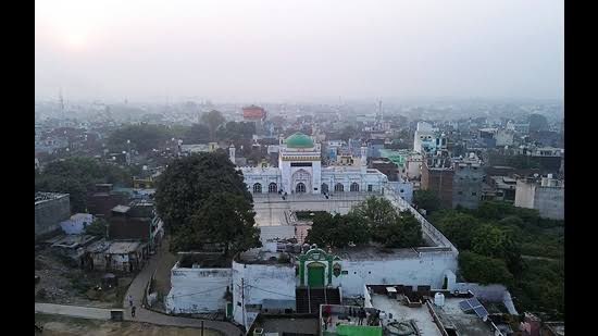 pradip103's tweet image. BIG WIN FOR TRUTH : 

Survey at Sambhal mosque to go on.

Allahabad High Court REJECTS attempts to halt proceedings.

Court backs continued probe into historical realities.

#SambhalMandir