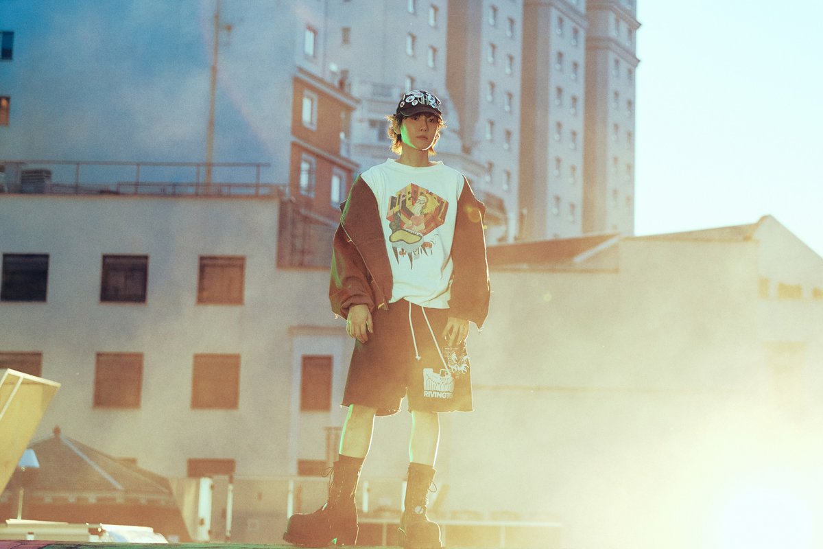knockknock0408's tweet photo. [DL] 250519 BAEKHYUN - 'Essence of Reverie' from Melon_15P
🔗https://t.co/XzpKCXPk6Q https://t.co/xNIDBRiZQD