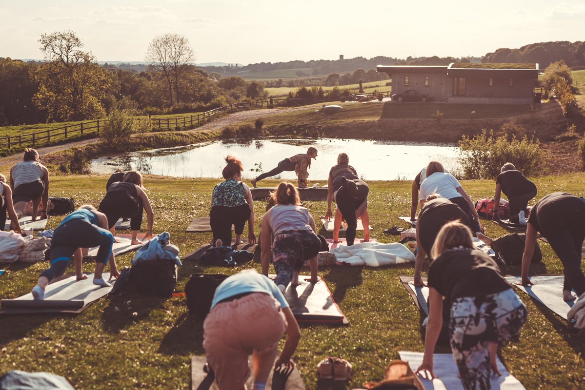 The_Farm_Club's tweet image. Sunset Sessions ☀️🌅🫶
#sunset #nature #yoga #wellness #coldplunge #meditation #serenity #peace #philosophyoflife