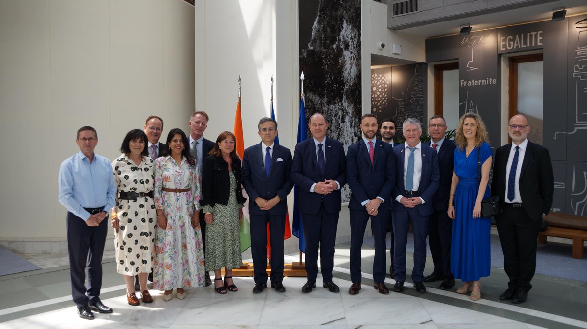 French Embassy in India 🇫🇷🇪🇺 (@franceinindia) on Twitter photo Members of the Parliamentary Standing Committee on Foreign Affairs, Defence and the Armed Forces of the French Senate, led by <a href="/catherine_dumas/">Catherine DUMAS</a>, begin an official India visit to strengthen 🇫🇷🇮🇳 bilateral strategic ties and parliamentary cooperation. Members of the Parliamentary Standing Committee on Foreign Affairs, Defence and the Armed Forces of the French Senate, led by <a href="/catherine_dumas/">Catherine DUMAS</a>, begin an official India visit to strengthen 🇫🇷🇮🇳 bilateral strategic ties and parliamentary cooperation.