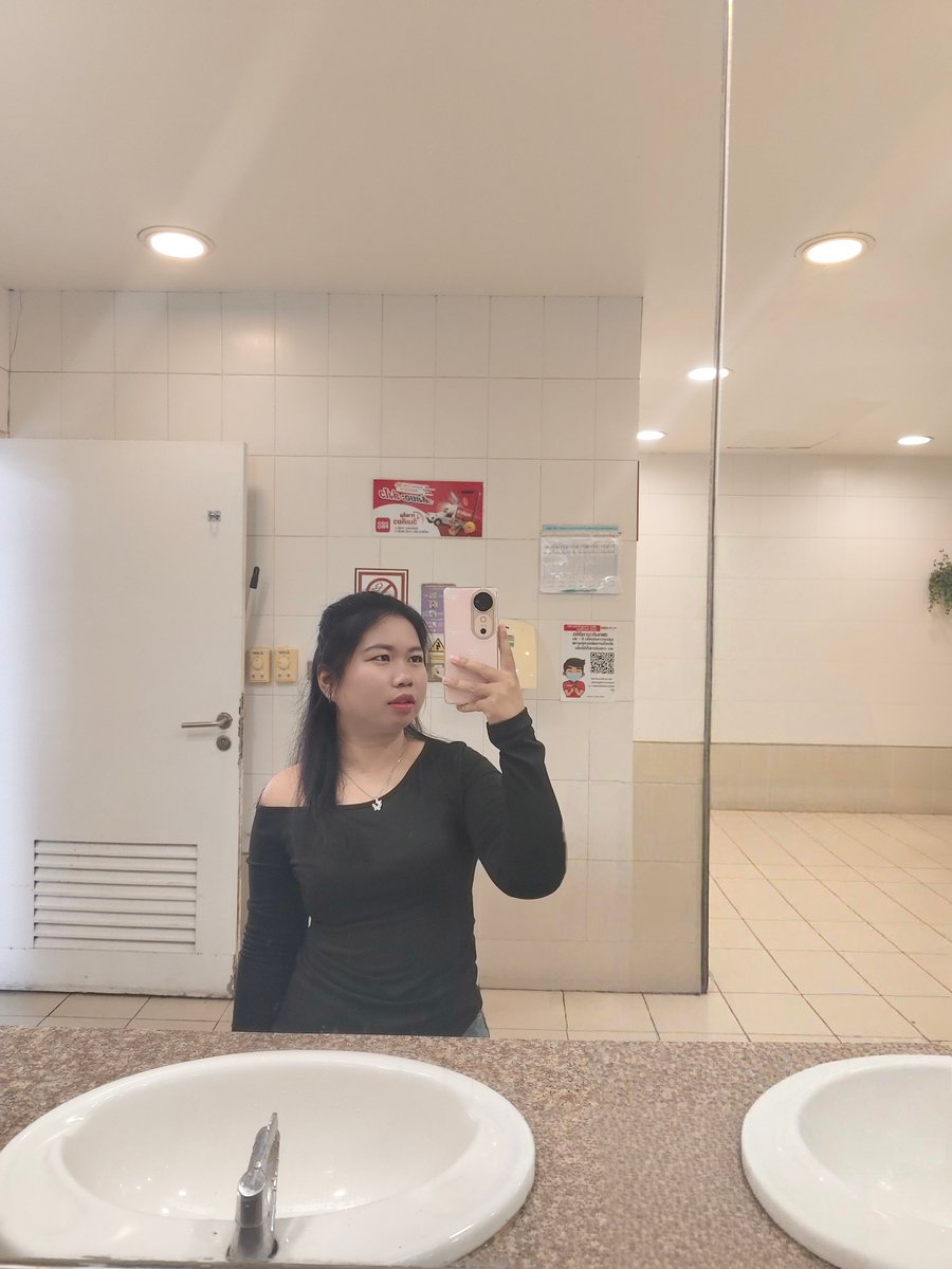MMild_2002's tweet photo. 🫦
#วังน้อย #อยุธยา https://t.co/9NZ0aghAcD