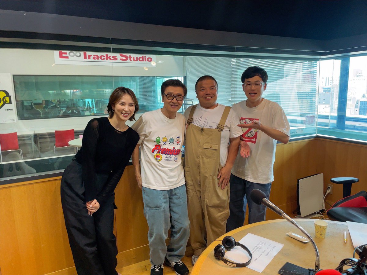 本日、大阪のFMラジオ局3局に #桑田佳祐 が生出演させていただきました