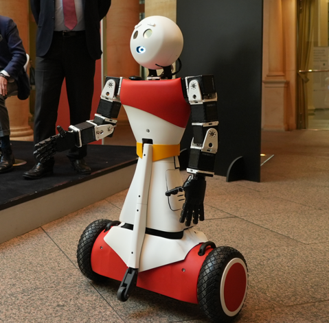 Maker Faire Rome - The European Edition (@makerfairerome) on Twitter photo 🤖 Conosci #ADRIANO? Dovresti! Il primo #robot dipendente della #PA, realizzato con il supporto dell'
<a href="/IITalk/">IIT</a>, della <a href="/SapienzaRoma/">Sapienza Università di Roma</a> e di altre eccellenze italiane, è pronto a interagire con te!
📍Vieni a conoscerlo alla <a href="/camcomroma/">Camera di Commercio Roma</a>, nella Sala del Tempio di Vibia Sabina e 🤖 Conosci #ADRIANO? Dovresti! Il primo #robot dipendente della #PA, realizzato con il supporto dell'
<a href="/IITalk/">IIT</a>, della <a href="/SapienzaRoma/">Sapienza Università di Roma</a> e di altre eccellenze italiane, è pronto a interagire con te!
📍Vieni a conoscerlo alla <a href="/camcomroma/">Camera di Commercio Roma</a>, nella Sala del Tempio di Vibia Sabina e