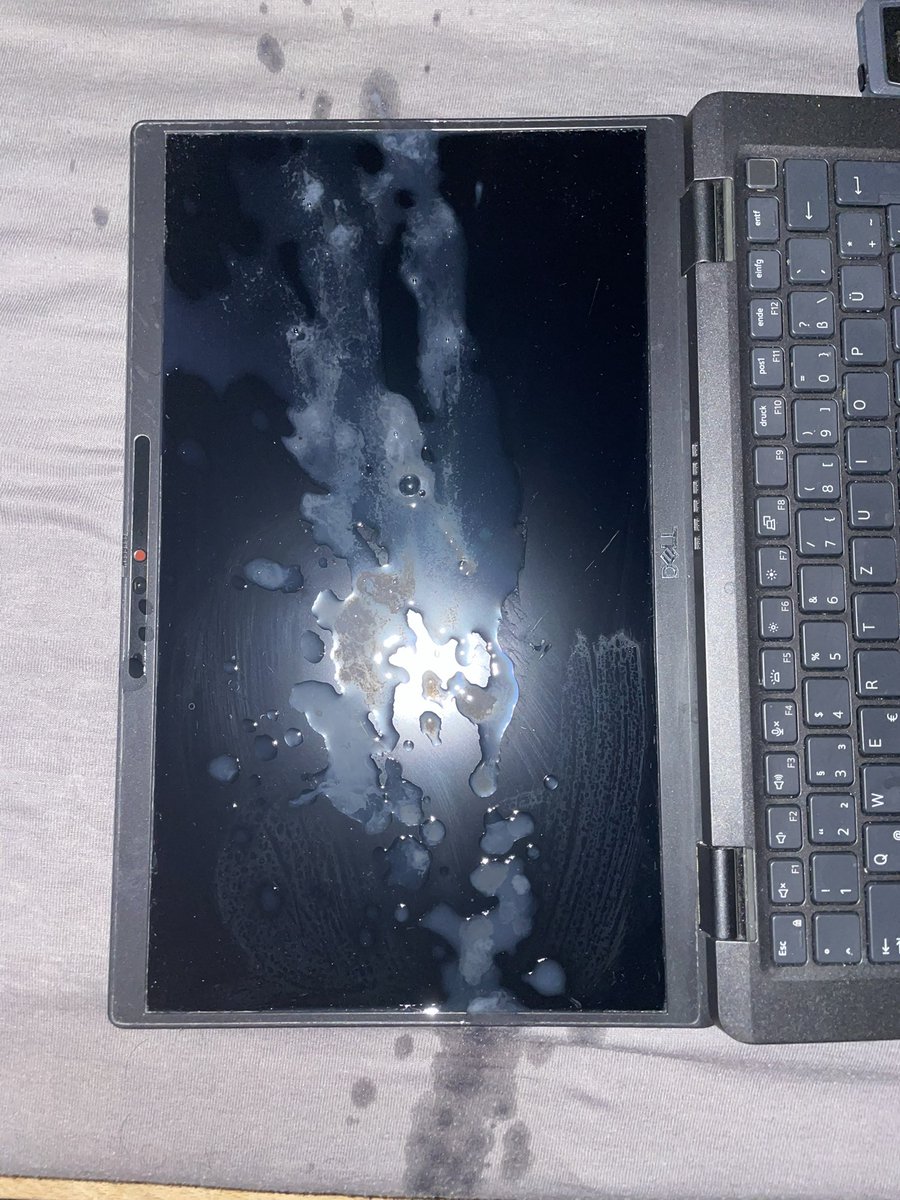 Yelan
#hentaicumtribute #animecumtribute #cumtribute #semenonpic #sop