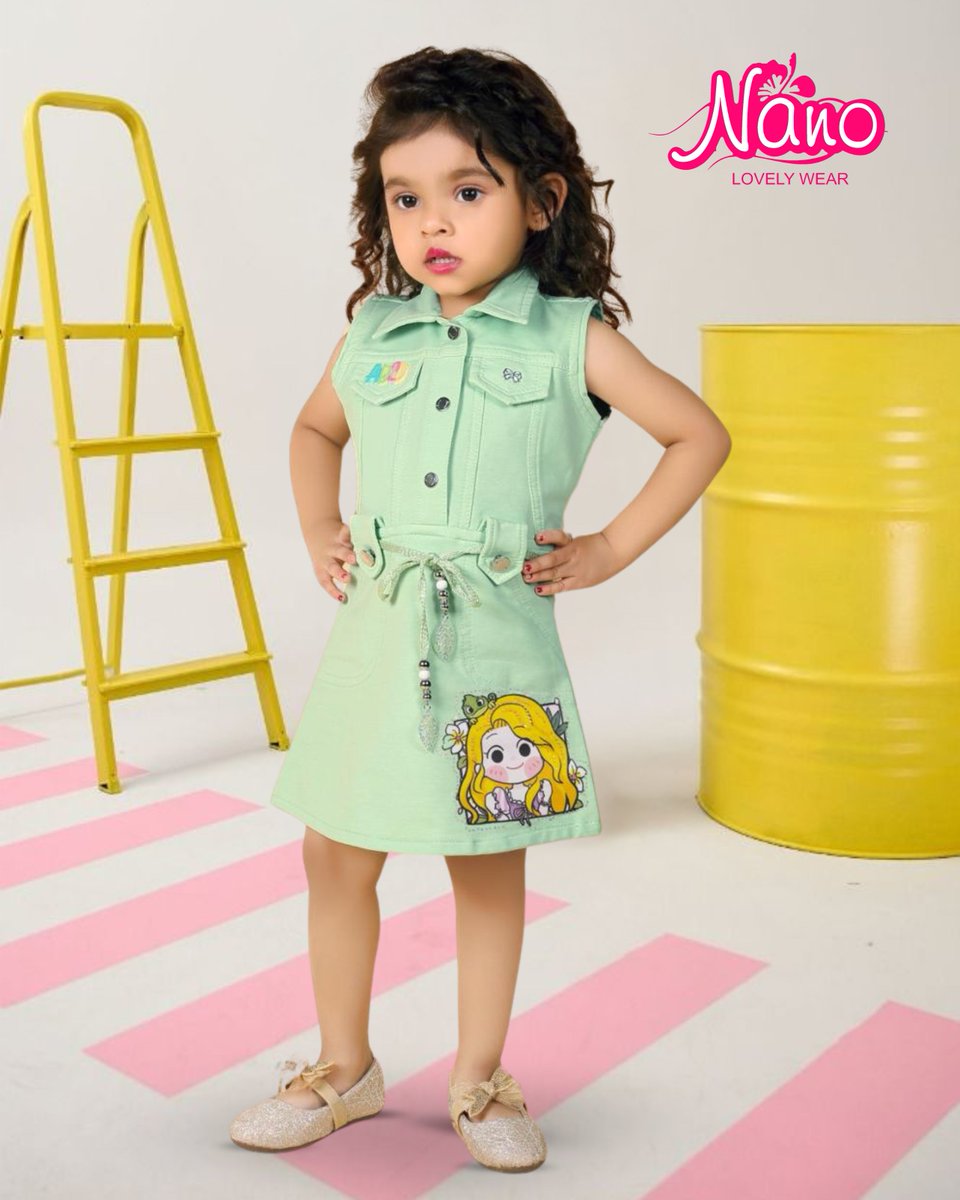 NanoLovelywear's tweet image. Sassy, sweet, and always on fleek! Let her slay every step in western chic!✨
#NanoLovelyWear #GirlsWesternWear #MiniStyleStar #LittleFashionista #TrendyGirlLooks #WesternChicForKids #StylishFromStart