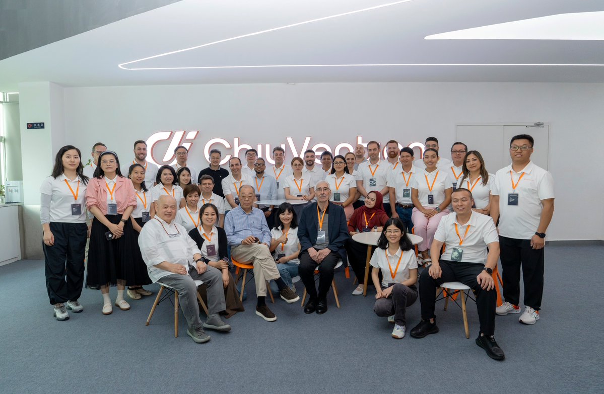 CIVChiuVention's tweet image. Two major highlights from ChiuVention:
🌍 Global Distributor Conference – Connecting with partners, sharing knowledge, building the future of textile testing.
🤖 AI Empowerment Forum – Exploring how AI drives innovation in testing &amp;amp; inspection.
#SmartTesting #AIinTextiles