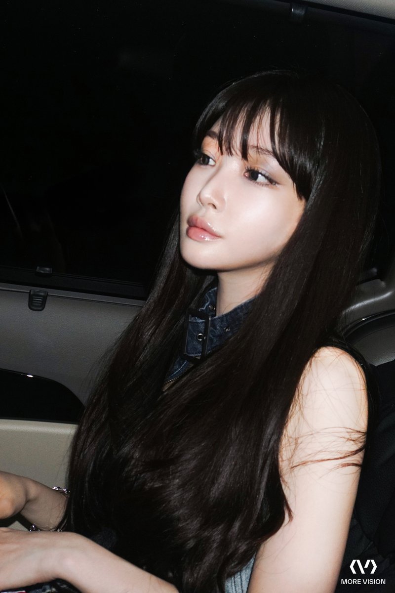 CH_CHUN9HA's tweet photo. CHUNG HA 청하 - 덕성여자대학교 축제 Photo Behind 📸

🔗 https://t.co/CFojsJUaN6

#CHUNGHA #청하
#MOREVISION #모어비전 https://t.co/vvsNZgrJQj
