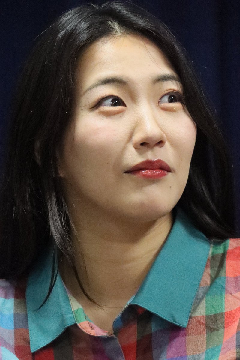 2025.5.18Sun #漫才協会 #姉妹コンビ #まみわ(#フリー)様ご出演の[#三本の矢]…明るく爽やかな存在感…海千山千の諸先輩方と明るく渡り合えるトーク力とコミュ力の高さ…結成秘話…小学生以来,喧嘩無しという仲良しエピソード…計り知れない活力をいただき…煌めく笑顔と神対応に癒やされました‼️……