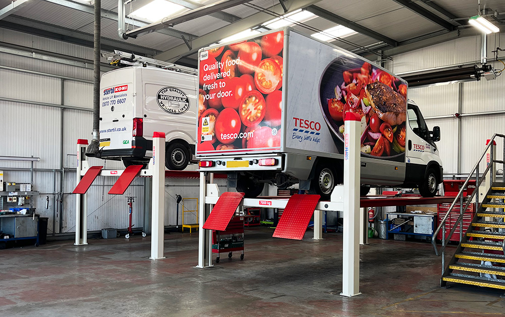 New 4-post lift installations for Sentinel Fleet Management.

Two Stertil-Koni 4-post lifts are now in action at the Tesco VMU in South-East London - helping technicians work faster, safer, and more efficiently on Tesco’s home delivery vans.

stertil-koni.co.uk/news/2025/ster…