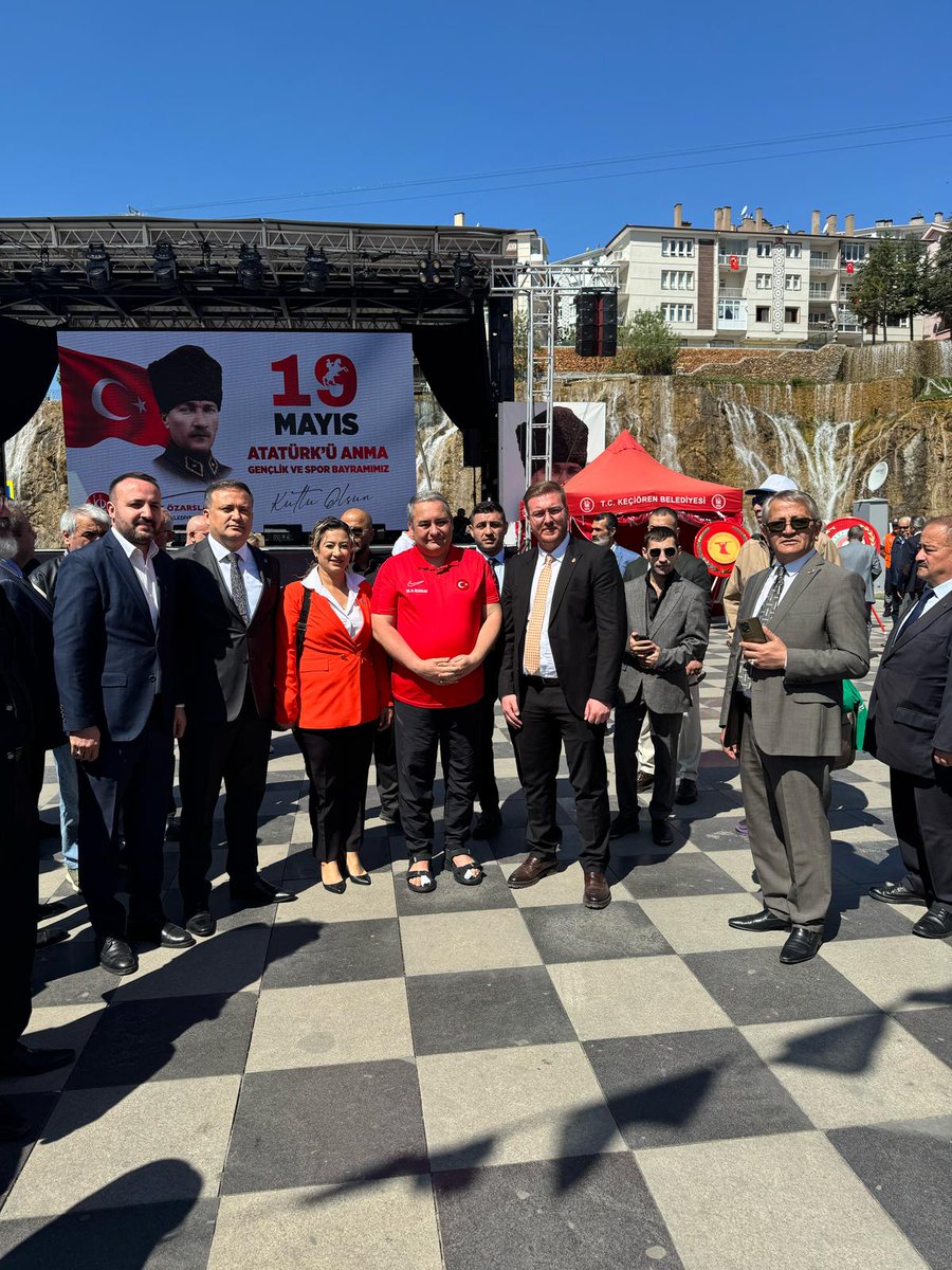 19 Mayıs Gençlik ve Spor Bayramı çelenk bırakma törenine İlçe Başkanımız Sn.Ali Ölmez ve yönetim kurulumuz ile birlikte katılım sağladık. Atamızın izinde ilelebet...