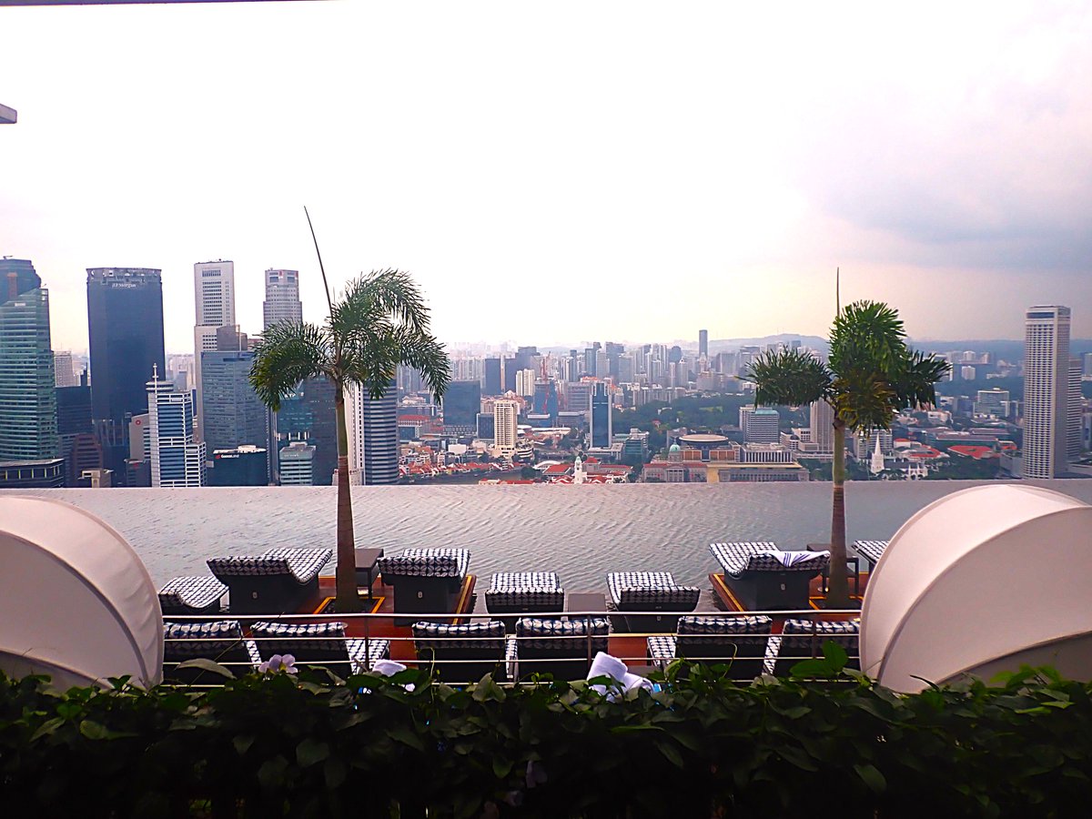 lovelandcasino's tweet image. 57階で休憩。
風が気持ちいいです。

#マリーナベイサンズ #Spago