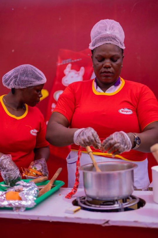 rahmk12's tweet photo. Looking for an idea of how you go can about preparing your lunch?

Prioritize #KaCubeKuString from Royco for even a tastier meal 🥘🤤 https://t.co/XDt2JCAwoC