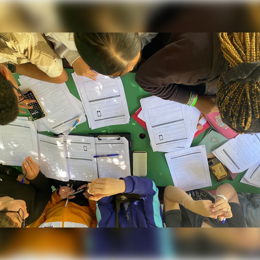 L'alumnat de #4ESO i #1Batxillerat han anat al Tibidabo (anomenat per un dia "#Fisidabo") per a realitzar les pràctiques de moviment.
Han pres dades i realitzat uns dossiers adaptats a cada nivell.