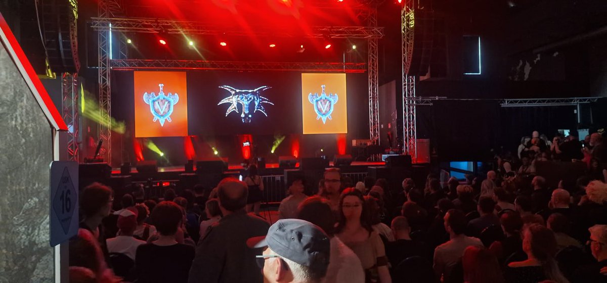 Here are some snapshots of Kai Rosenkranz on stage and a look at our booth from this weekend's Roleplay Verse event in Oberhausen, Germany!