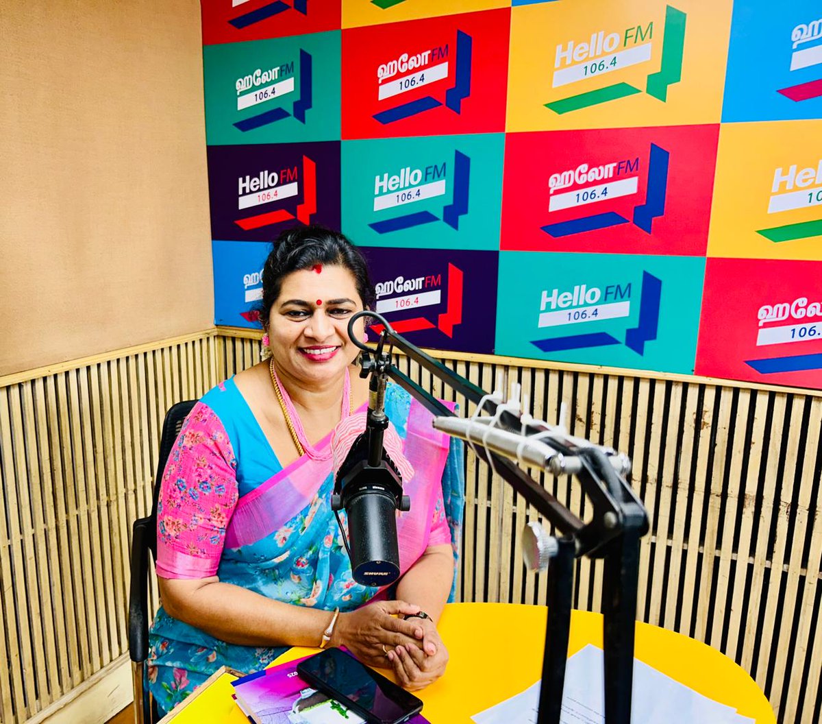 KrishnaRKTN's tweet photo. *பிப்ரவரி 28 ஹலோ எஃப் எம் மகளிர் தின விழாவை முன்னிட்டு தமிழக முழுவதும் ஒளிபரப்புவதற்காக எடுக்கப்பட்ட இன்டர்வியூவின் போது* https://t.co/eXvgheLk8V