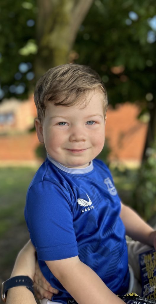 Made up I took my boy down to cheer the lads on to their last game at Goodison 💙