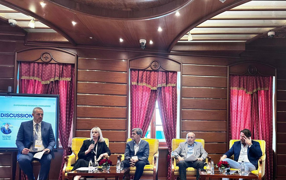 Port of Durrës tweet media