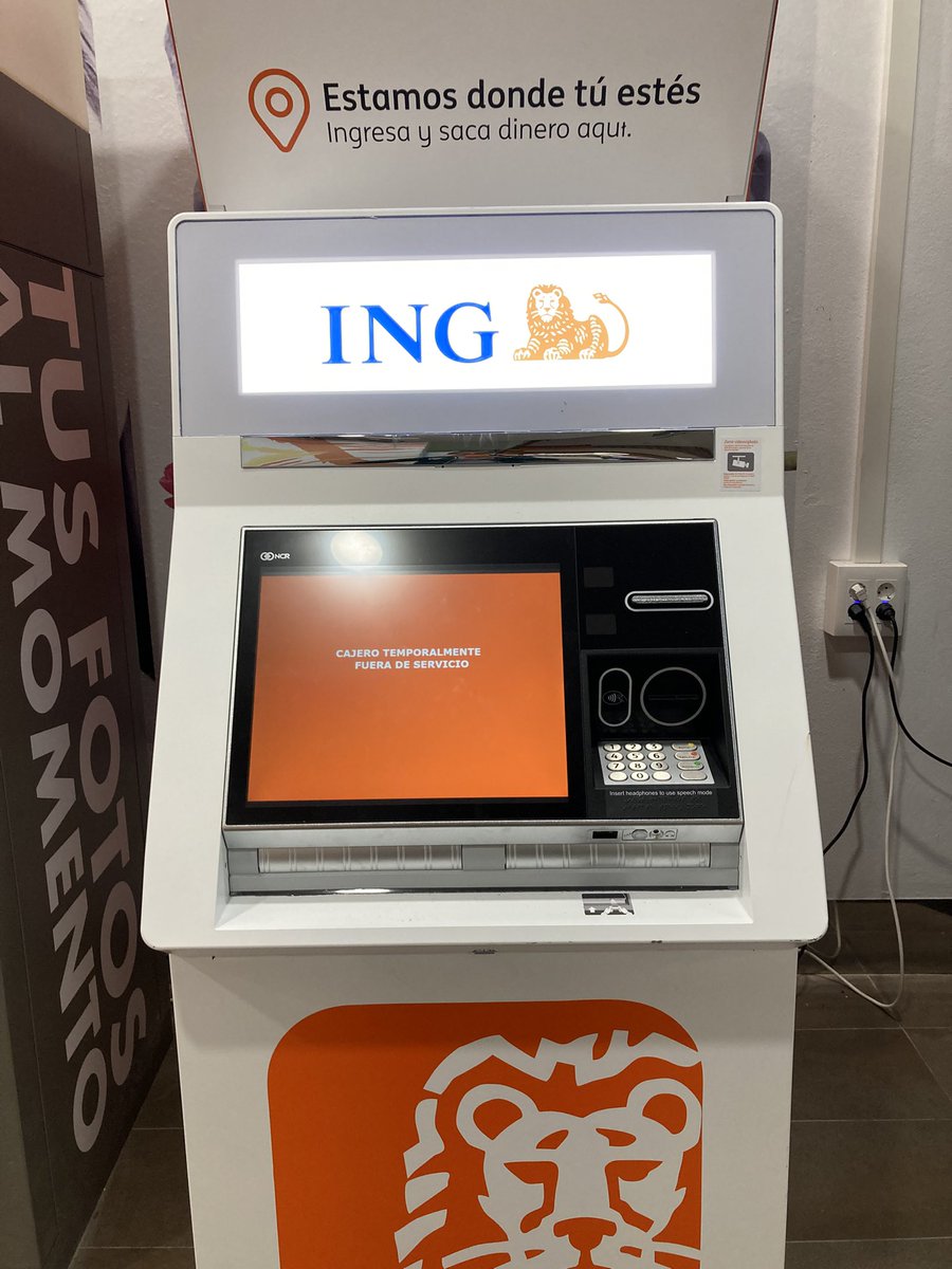 Nuevamente y no ha pasado ni un mes y con un nuevo cajero de <a href="/ING_es/">ING España</a> otra vez está sin funcionar en el <a href="/CarrefourES/">Carrefour España</a> en San Juan de Aznalfarache, Sevilla. 
Es increíble la dejadez total de <a href="/ING_es/">ING España</a>
