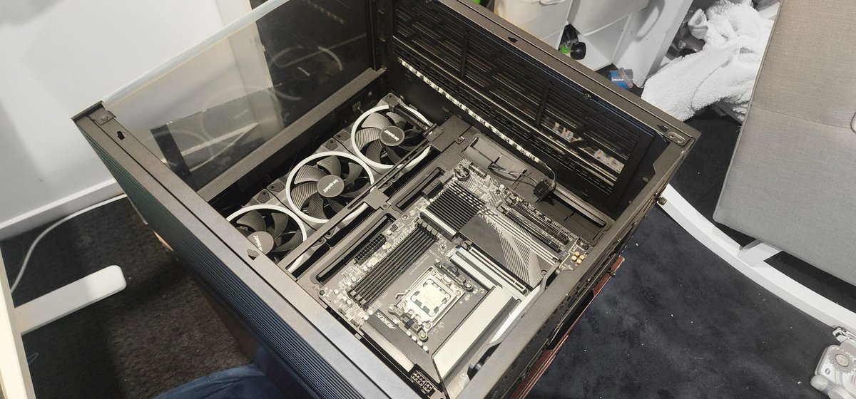 NutterTV tweet media