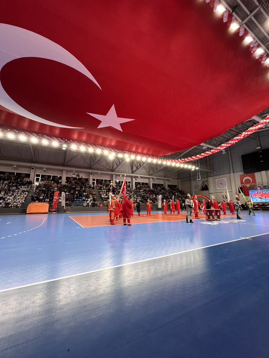 🇹🇷 AK Parti Bolu İl Başkanlığı olarak, İl Başkanımız Sn. Suat Güner, Başkan Yardımcımız Sn. Mehmet Arslan ve İl Yönetim Kurulu Üyelerimizin katılımlarıyla, ilimizde düzenlenen 19 Mayıs Atatürk’ü Anma, Gençlik ve Spor Bayramı’nı büyük bir coşku ve gururla kutladık.
#19Mayıs