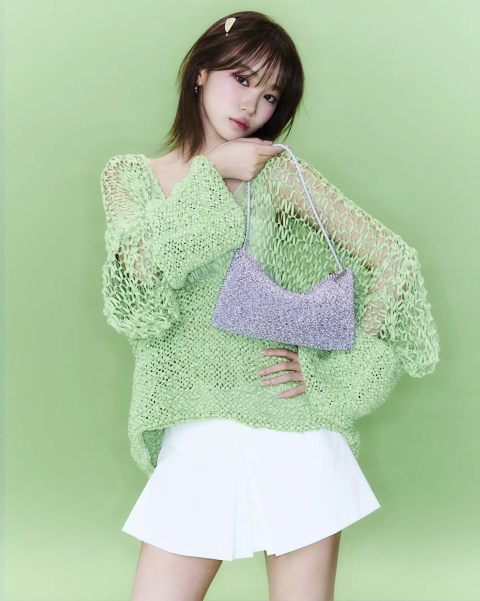 lilfir222's tweet photo. ■250519■ ■📸■ @_chaechae_1 (Chaewon) IG Post
#ANTEPRIMA #WIREBAG
#アンテプリマ #ワイヤーバッグ
https://t.co/DIT4AyBzY7
#KIMCHAEWON #CHAEWON #김채원
#르세라핌 #LE_SSERAFIM https://t.co/VkqDJ4bmcQ