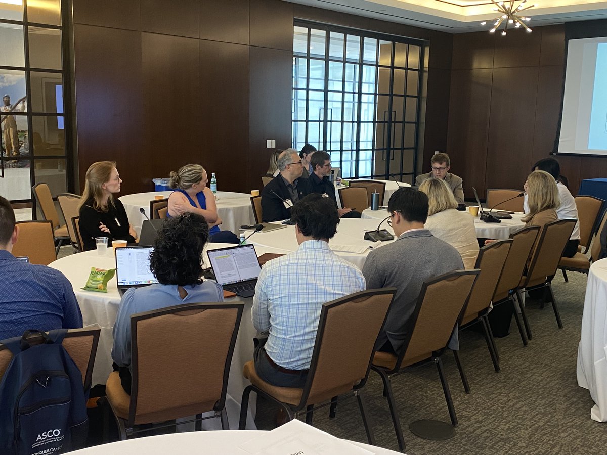 iars360's tweet photo. 2022 #IMRA Recipient Dr. William Tharp observed the Mock Study Section at the 2025 Annual MRTG Meeting last week. #IARSBoardMember and #FAER President Dr. Max Kelz moderated. #IARSAwards #Anesthesiology #AnesthesiaResearch #Anesthesia  #MRTG2025 @IARS_Journals @FAERanesthesia https://t.co/d8372XsAM0