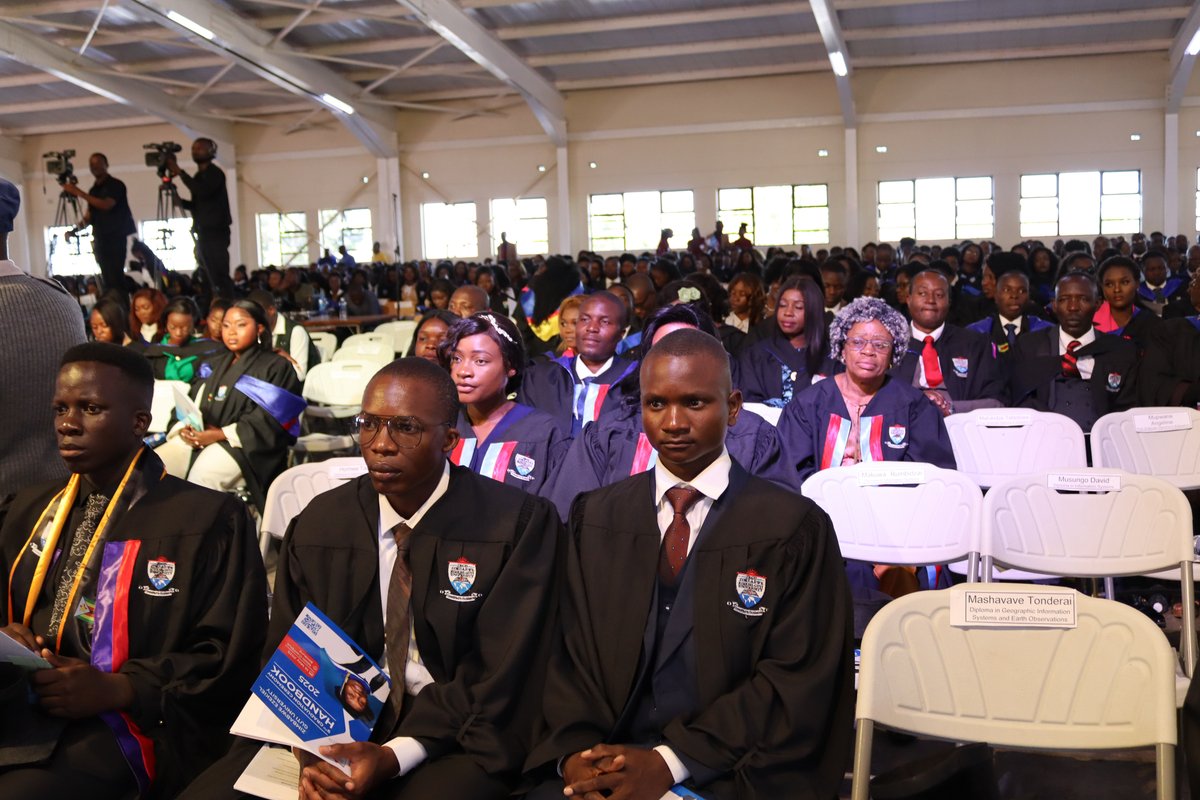 Zimbabwe Ezekiel Guti University tweet media