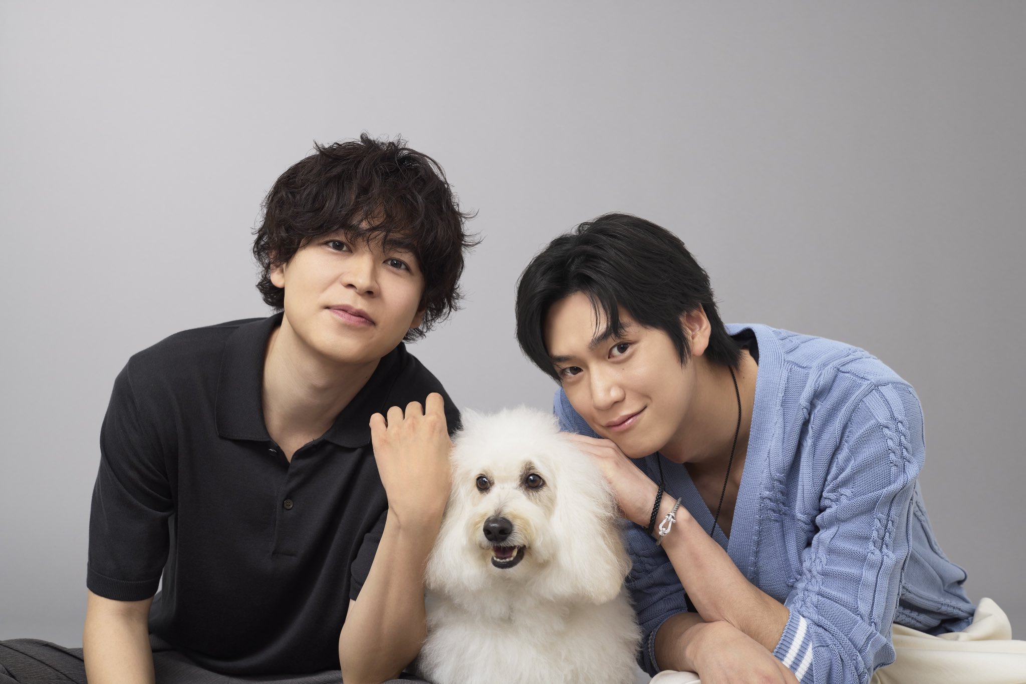初恋DOGs ︴TBS7月期火曜ドラマ《公式》 on X: "\ 🐾 7月START🫶🏼 / 火曜ドラマ『#初恋DOGs』 •┈┈•┈┈•┈┈• ┈┈• ┈┈• ˚⟡˖ ࣪ 𝟐𝐬 𝐕𝐢𝐬𝐮𝐚𝐥 𝐩𝐡𝐨𝐭𝐨 ࣪ ˖⟡˚ #成田凌 さん #ナ・イヌ さんの 特別ショットを公開🫧 そして今回も公式TikTokでは 撮影 ...