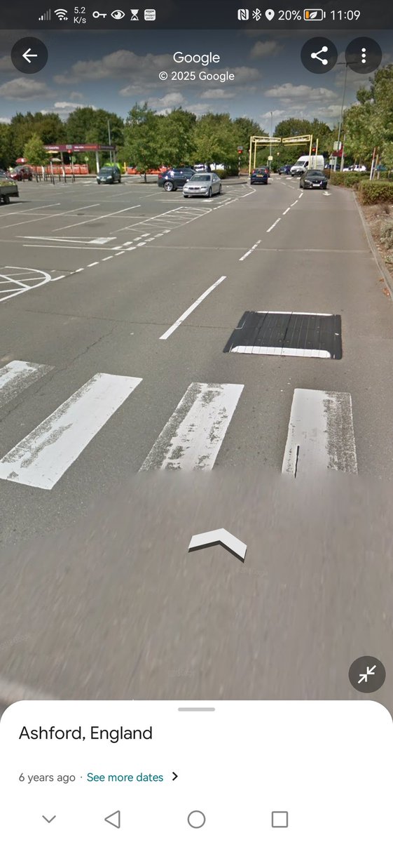 ImNotMad17's tweet photo. @sainsburys @gw_pebbles The other side of the road has one but is not a problem as there is no drainage channel dip and the cars do not catch it as can be seen by this photograph https://t.co/GbLNcKrxxX