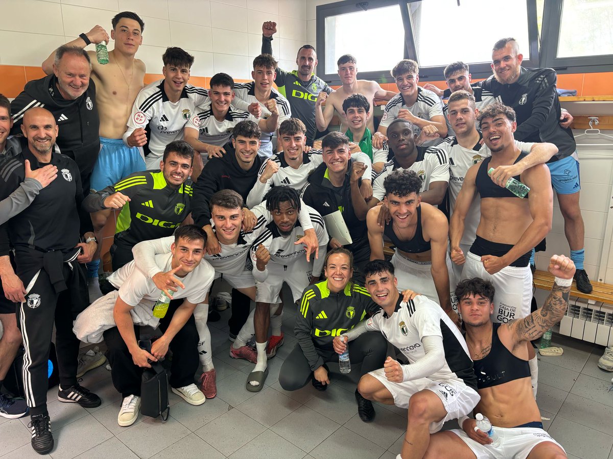 Sergio (@sergibhc) on Twitter photo A falta de confirmación oficial, el partido de vuelta del Play Off de ascenso a Segunda RFEF entre <a href="/Burgos_CF/">Burgos Club de Fútbol</a> "B" y <a href="/ArandinaCF/">Arandina C.F.</a> se disputará el sábado 24 de mayo a las 18:00 en Castañares. A falta de confirmación oficial, el partido de vuelta del Play Off de ascenso a Segunda RFEF entre <a href="/Burgos_CF/">Burgos Club de Fútbol</a> "B" y <a href="/ArandinaCF/">Arandina C.F.</a> se disputará el sábado 24 de mayo a las 18:00 en Castañares.