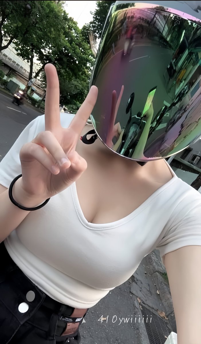 報告 今天提早下課⋯
有人要上我這台車嗎？ https://t.co/YjwUe1wEfM