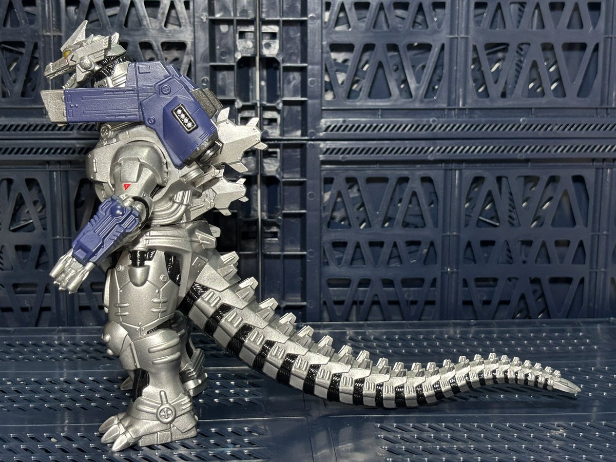 リペイントソフビ　メカゴジラ ゴジラxメカゴジラ』公開日だから3式機龍のリペイント ソフビのオモ写