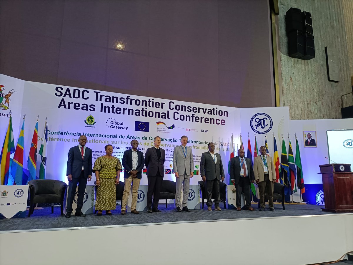 euinzim's tweet image. 📢 Happening Now: The 🇪🇺EU and 🇩🇪Germany proudly supporting the efforts of #SADC countries to protect biodiversity and support communities in Trans Frontier Conservation Areas. Great attendance to the Conference and Summit in Harare this week.
#Silani #Tinemi #EUWithYou🇪🇺🇿🇼