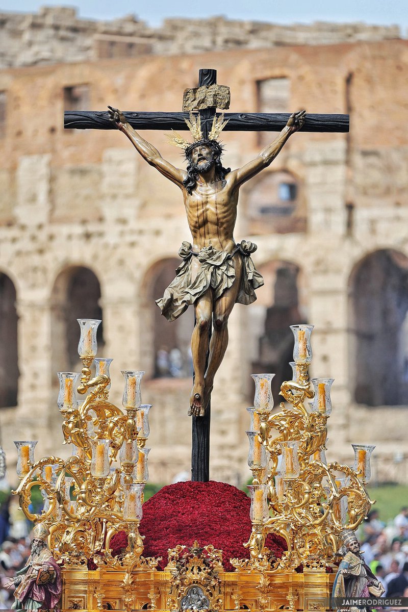 pmunizcc's tweet photo. Al margen de su importancia artísica y devocional, el Cachorro es la imagen más fotogénica de nuestra Semana Santa. No tengo dudas.

📸 Jaime Rodríguez. https://t.co/G5XN5p79mb