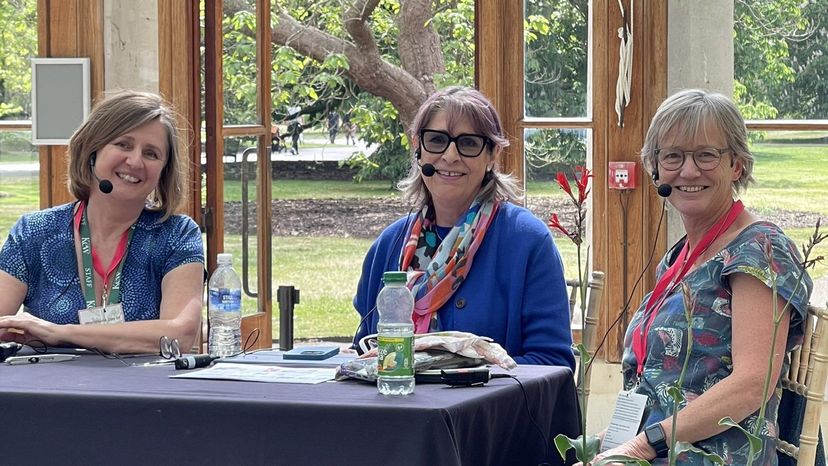 Botanical Art and Artists tweet media