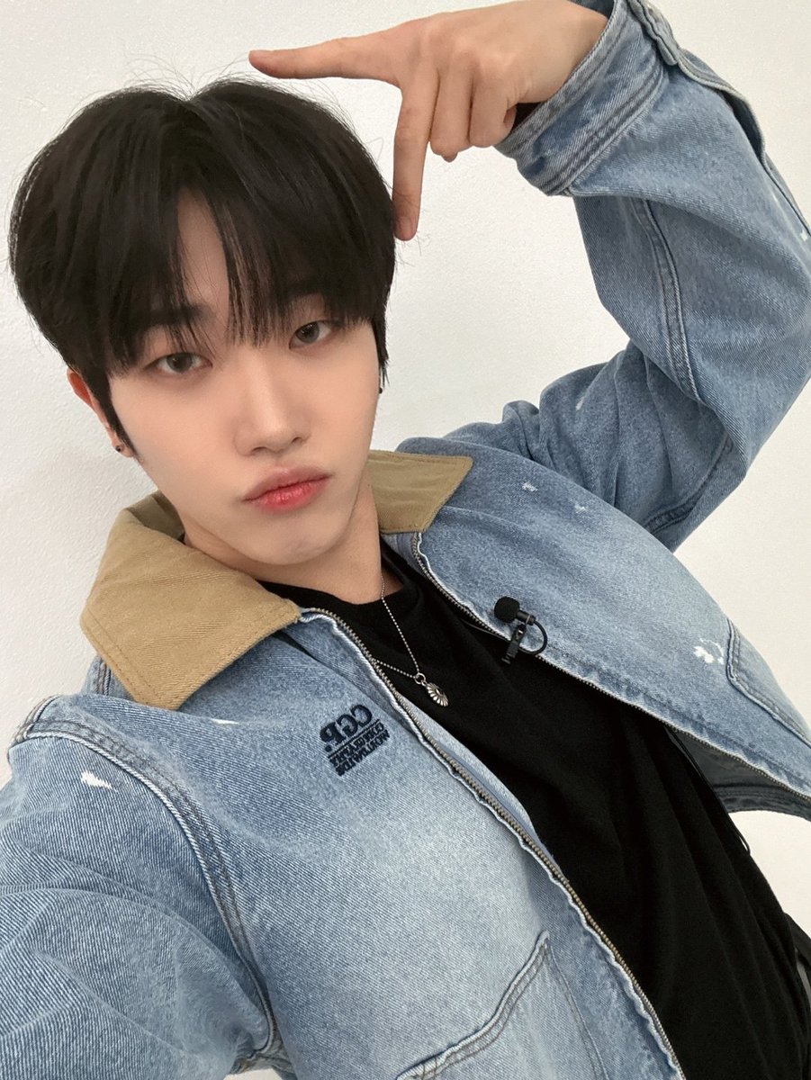 TheKingDom_GF's tweet photo. [DANN👑]

MC 단 재밌게 봤나욤??😎

#TheKingDom #더킹덤 #TKD 
#DANN #단 https://t.co/mlMwDSKdQl