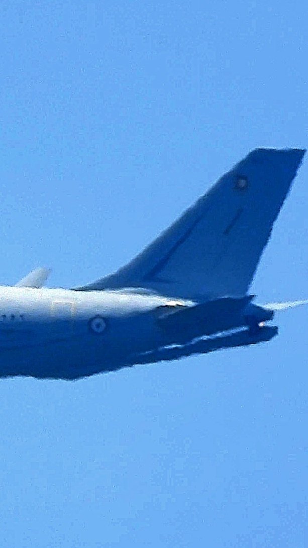 LebanonJets's tweet photo. #France AirForce #FUJCI A330MRTT arrived into Beirut from IstresLeTube AirBase as #CTM1041 hex #3B75A7 expected onwards to Bastia next. Last FAF A330MRTT was in Lebanon on Feb28 ~750 French troops for #UNIFIL https://t.co/3mQSoTtaul