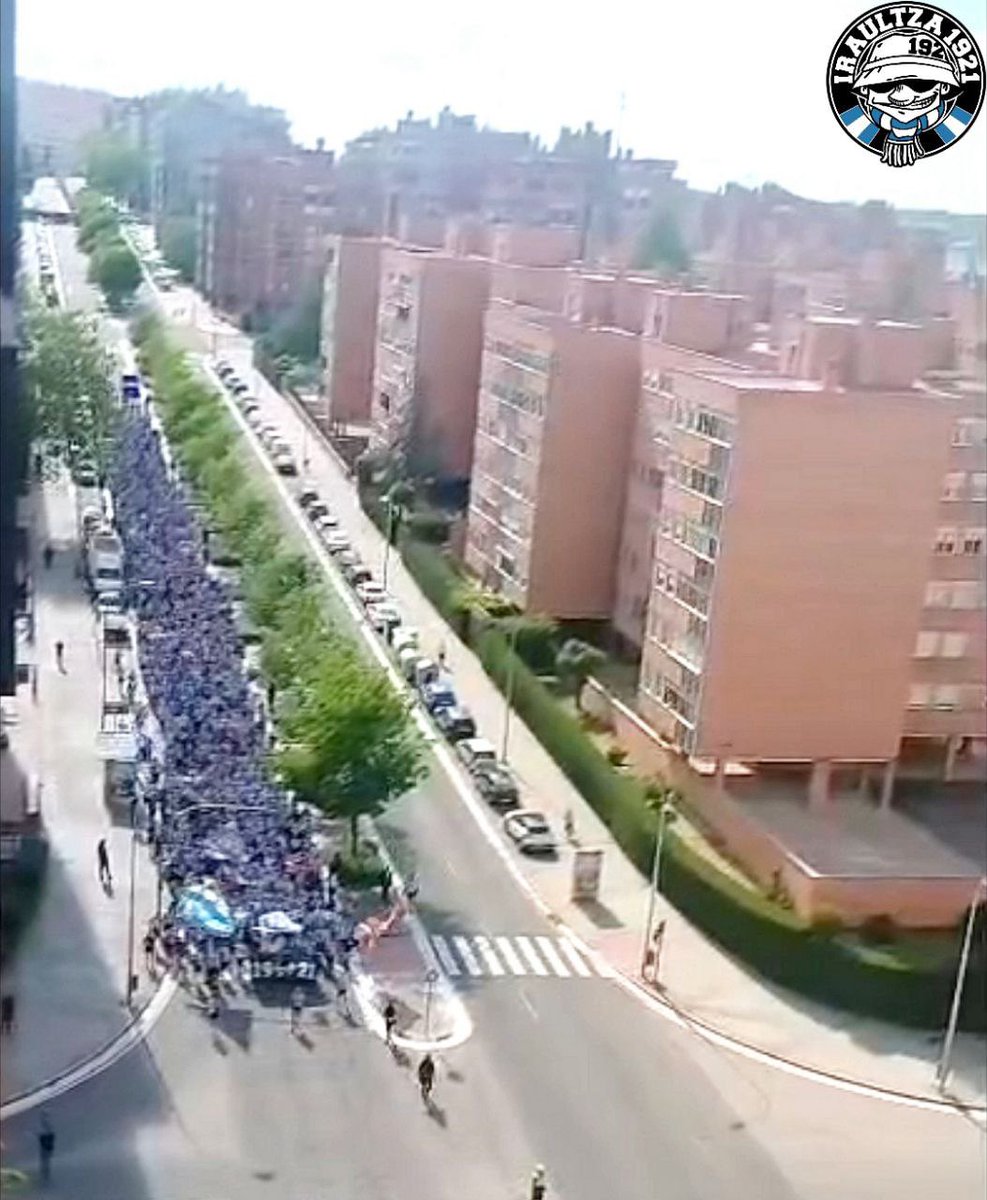 ZEIN EDERRA DEN ALAVESZALE IZATEA!