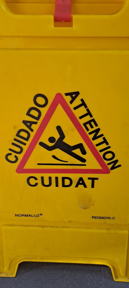 jordicafeina's tweet photo. @etfelicitofill i què, això? 😂 #cuidat https://t.co/nLTj9bCAQs