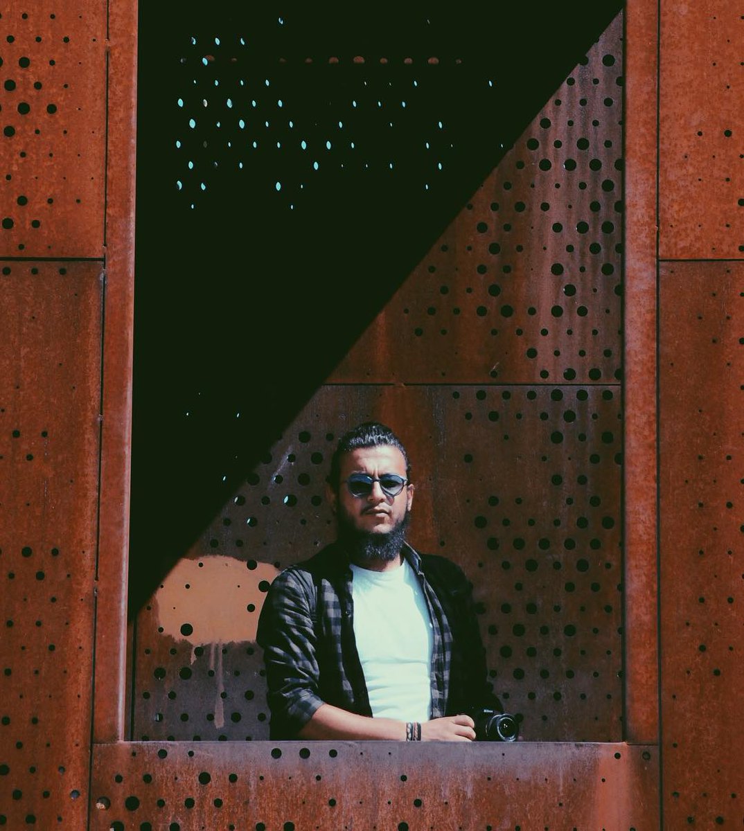 Sinan Sertel...
Olympos’taki izlerin hatıranı yaşatmaya devam ediyor. Her zaman güler yüzünle ekibe moral veren, bilgini ve deneyimini cömertçe paylaşan, örnek bir araştırmacı, bir dost, bir abi, bir kardeş olarak kalplerimizde yer edindin. Seni daima özlemle ve gururla anacağız.