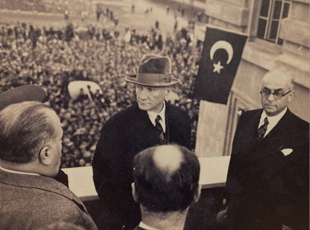 onurtum10's tweet photo. #19mayis1919 🇹🇷 https://t.co/hULv3AmG4l