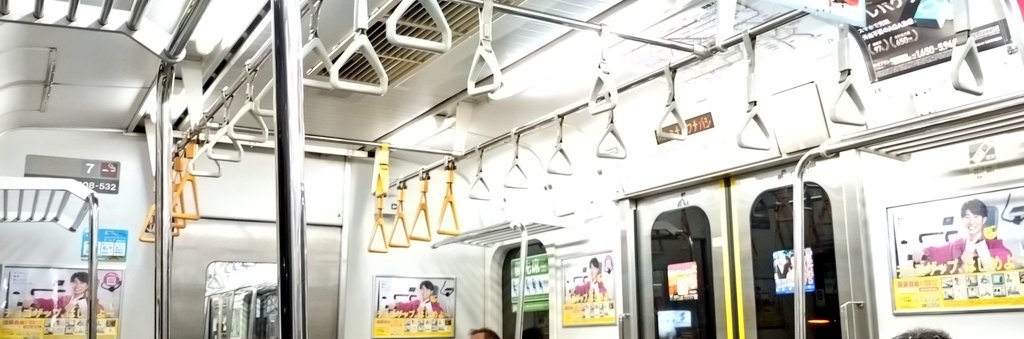 tento_musi_5's tweet image. いつもの電車が幸せ空間💚
#chocoZAP #相葉雅紀